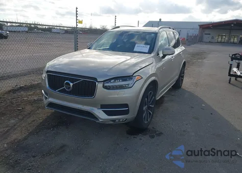 2016 Volvo Xc90 T6 Momentum z USA, uszkodzony, nr VIN YV4A22PK7G1003271